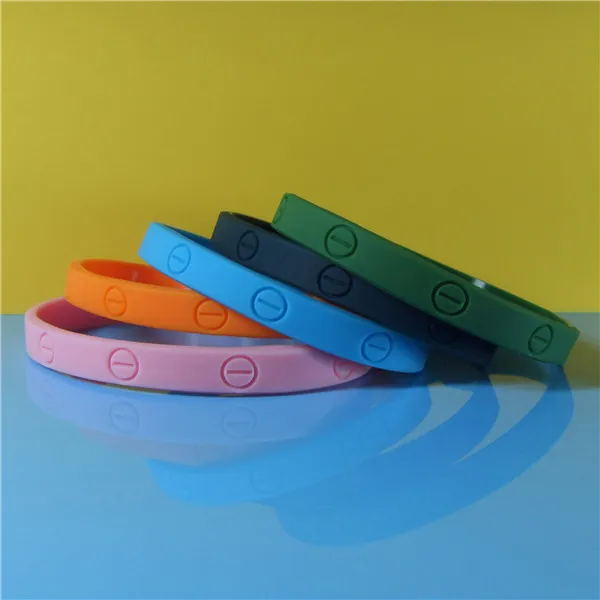 Customized Thin Silicone Wristbands, 6mm Silicone Bracelets, Customized Silicon Wristbands
