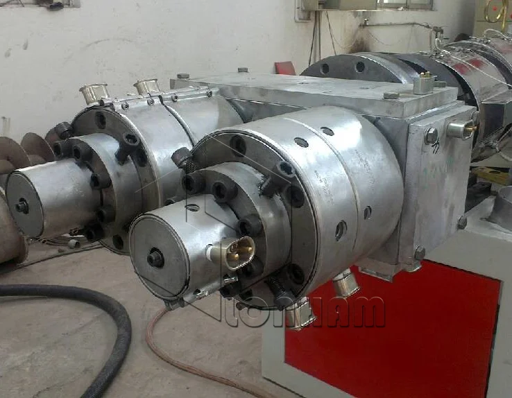 pvc paper cutting pipe machine