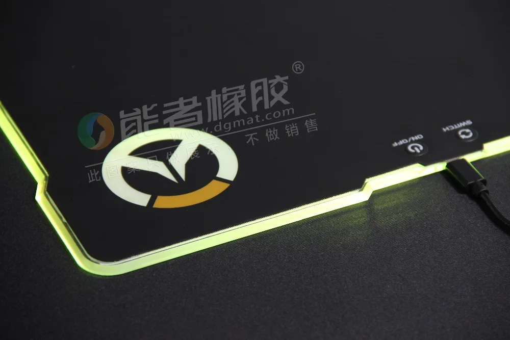 Manufacturer gaming mouse pad with RGB / LED acrylic mouse pad with shining led cable
