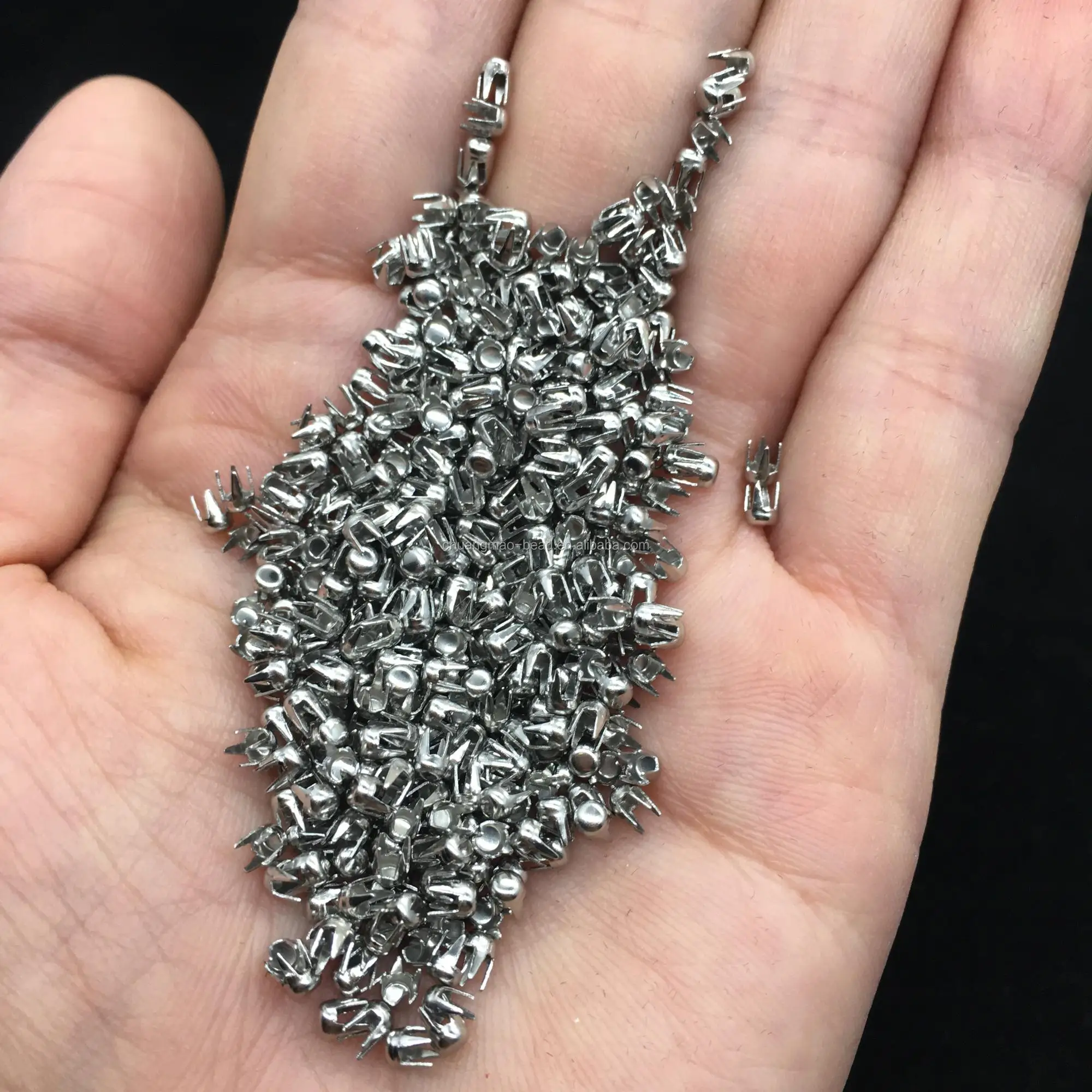 High quality 2.3mm stainless steel pearl rivet studs