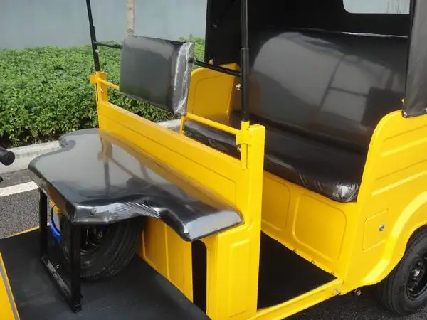 China Chongqing Air cool Water Cooled 175CC to 250CC Bajaj Passenger Tricycle Spare Parts for Sale