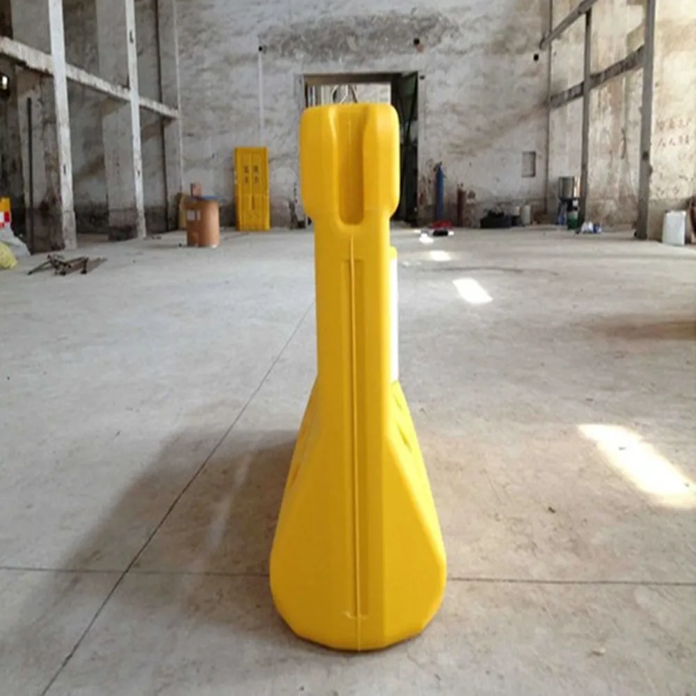 Индивидуальные пластиковые бутылки с водой заполнены лошадь воды движения безопасности дорожного баррикадное заграждение со светоотрающей полосой