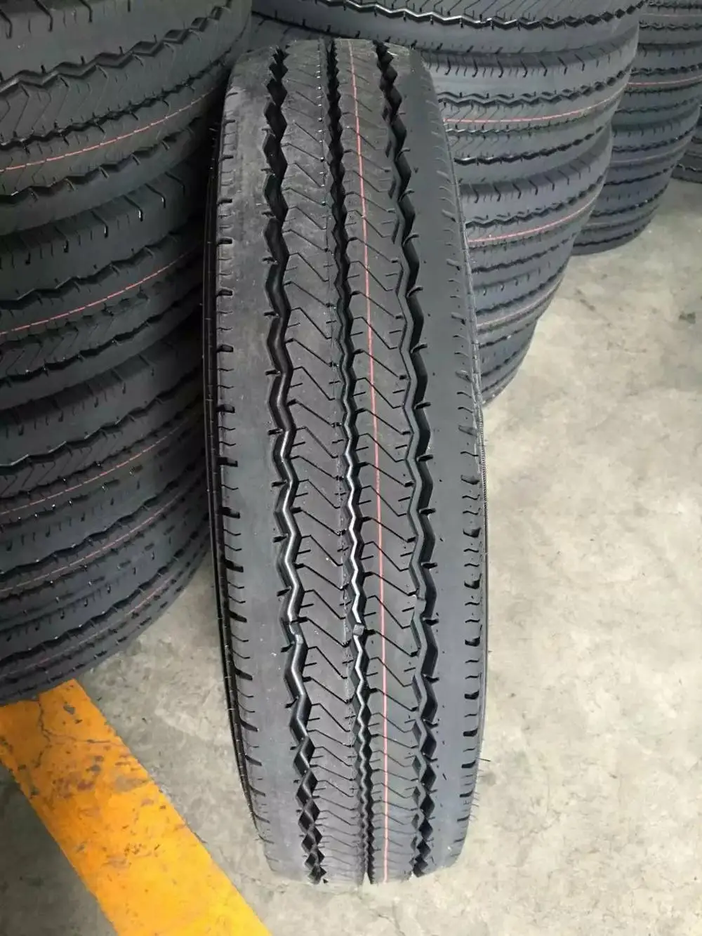 205R16LT Light truck tyre China origin Shandong Shuangwang Rubber tyre factory