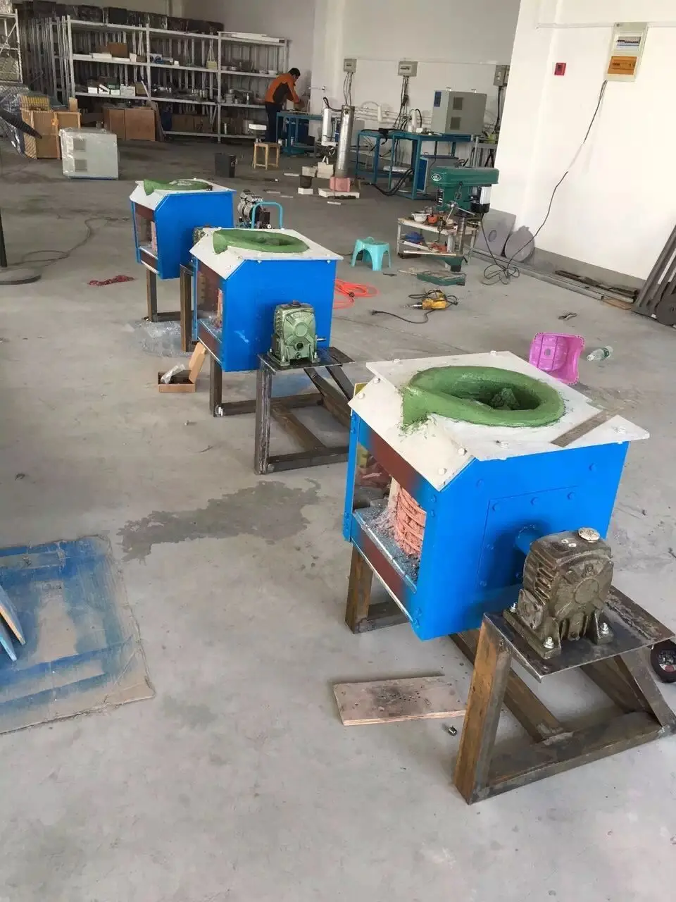 
Smelting non-ferrous metals 2kg-100kg small smelting furnace 