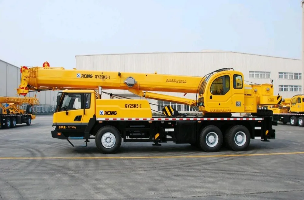 China manufacturer 25 ton mobile truck crane QY25K-II hydraulic arm crane for trucks