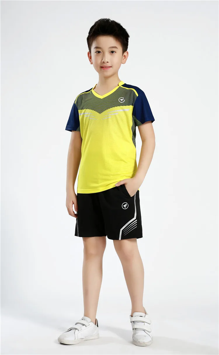 Good Quality Sublimated Printing Kids Badminton Jersey Youth Sportswear Polyester Shirts Skirts Short Sleeve Soccer Uniform Set