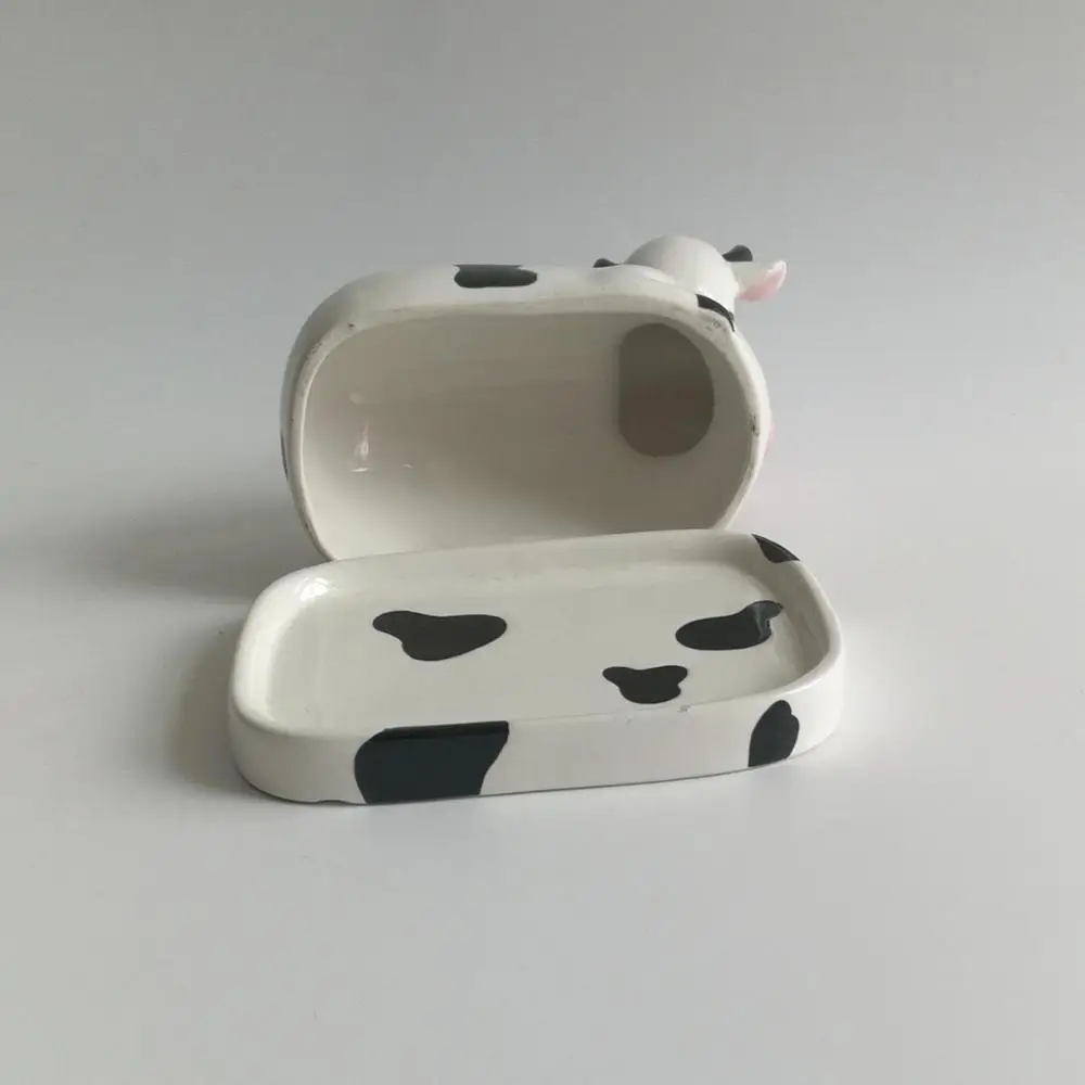New idea products ceramic cute cow butter dish animal butter dish with cow cover