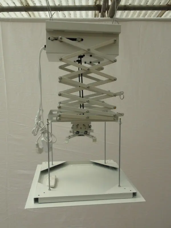 120 дюймов Матовый белый моторизованный проекционный экран