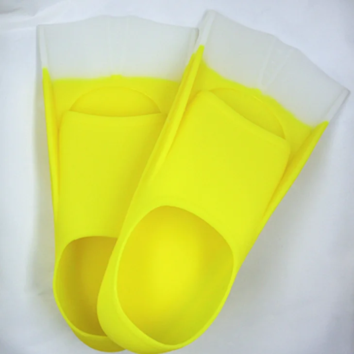 Hot - selling colorful pure silica gel comfortable soft and durable diving frog shoe swimming fins a variety of sizes