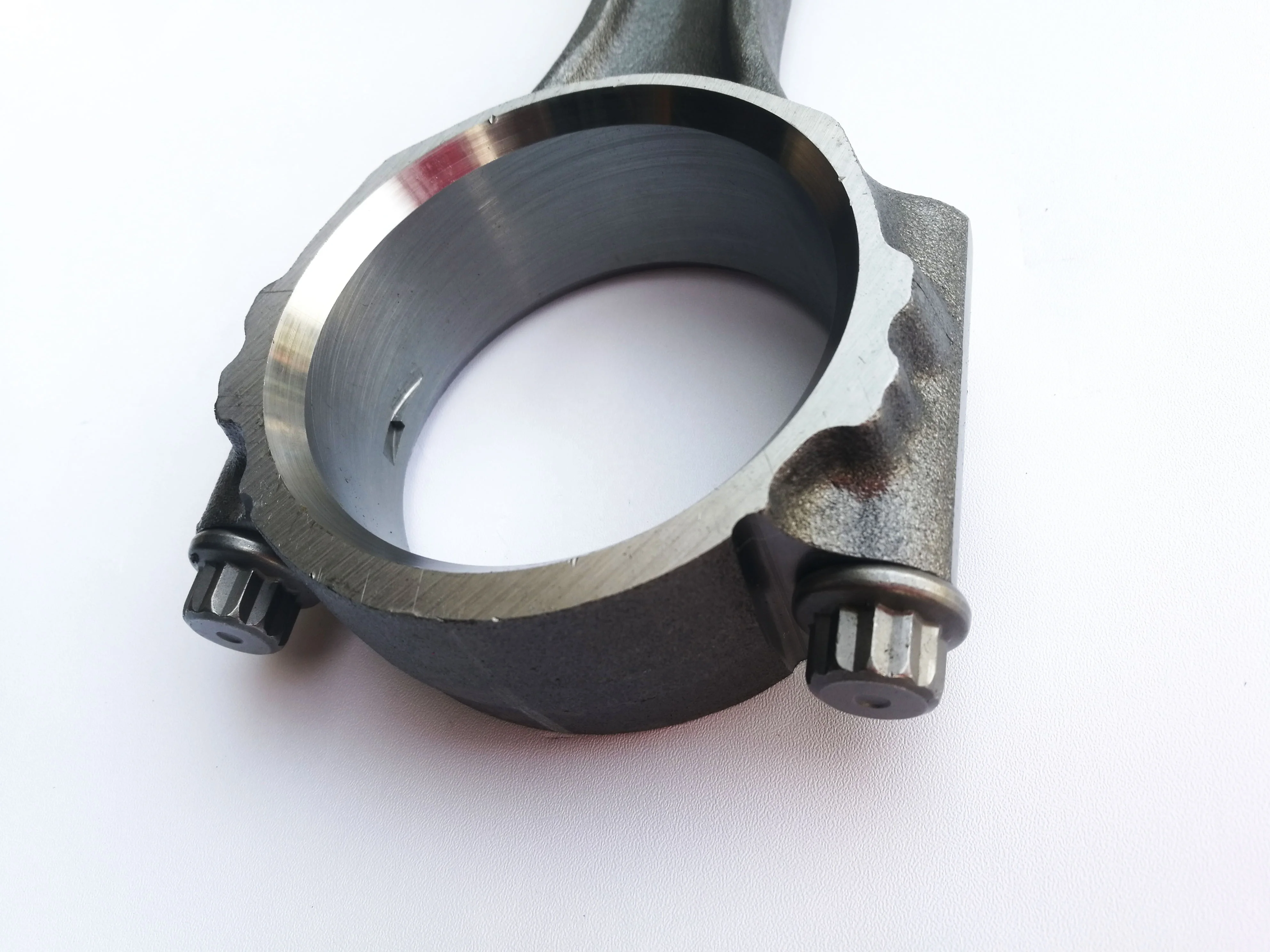 Hot Sale 4JJ1 6HK1 4JB1 4HK1 6BG1 4BG1 4HK1connecting rod and metal bearing set for isuzu Diesel Engine Auto Parts