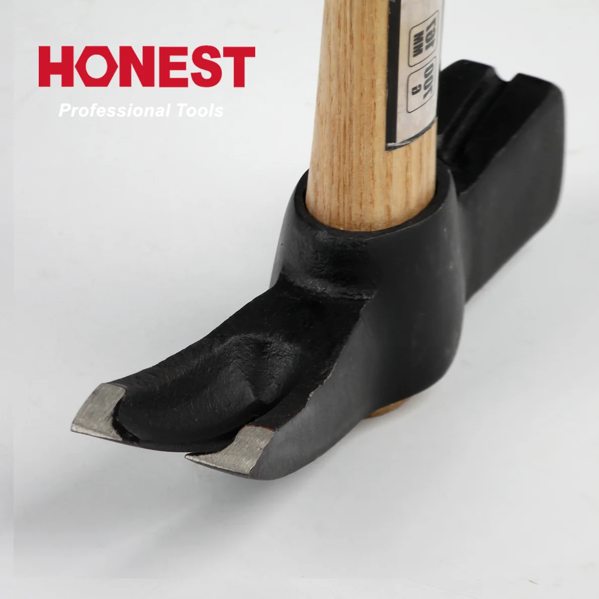 
Professional Multi-functional 700g French Type Claw Hammer With Forged Steel Head hardwood handle 