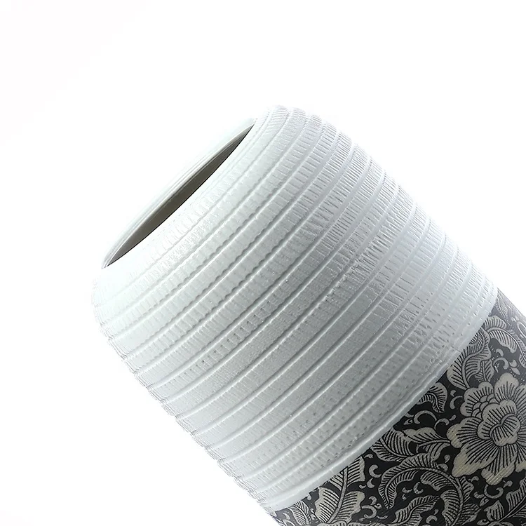 Custom size wholesale Chinese antique hand painted flower porcelain decoration ceramic vase for home decor