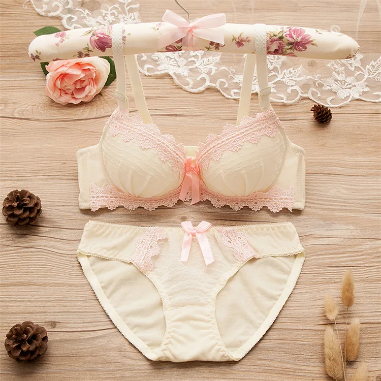 High Quality Breathable Japanese Girl Teen Panty and Bra Set Teenagers Women Cotton Push up Lace Bra Cute Bra & Brief Sets