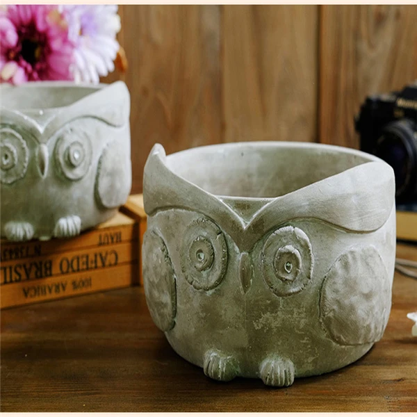 
Cement Emulational Owl flowerpot Family decoration flowerpot 