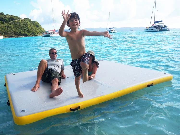 2019 Cool Design Amusement Inflatable Water Floating Lounge Dock Platform Island for Kids and Adults