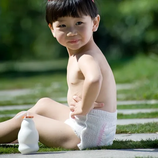 
European lovely disposable machines for adult baby diapers in bales 