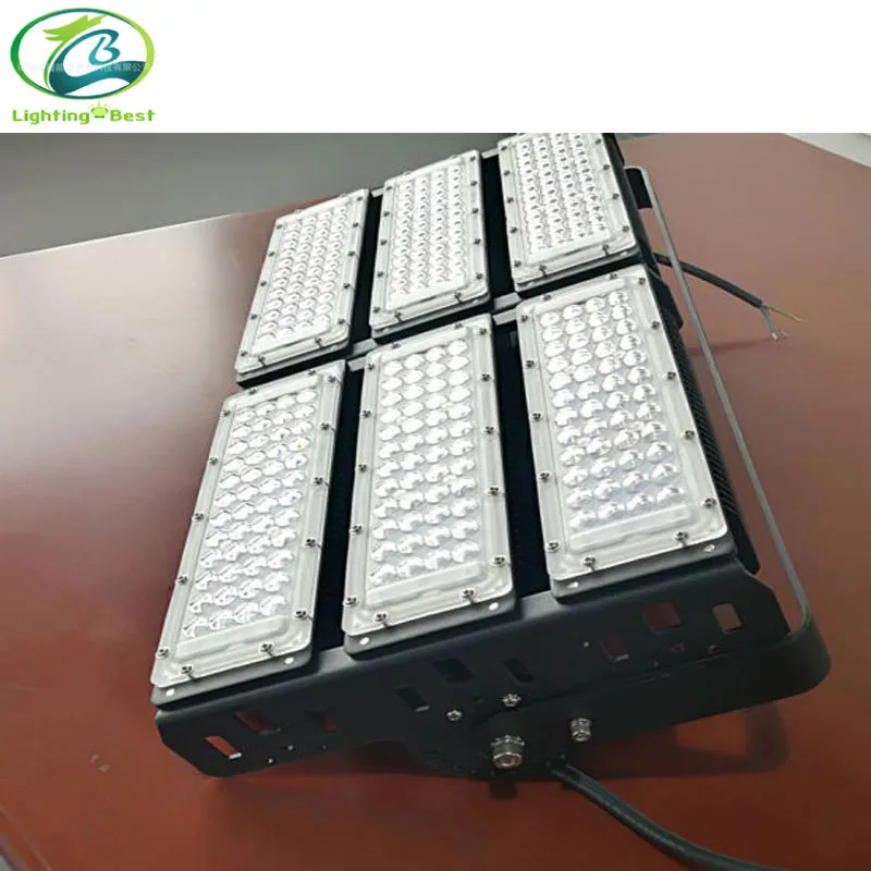 
IP65 LED Flood Light for Tunnel/ Tennis Court Lighting Anti-Dazzling High Brightness 200W IP67 No Mist LED Tunnel Light 