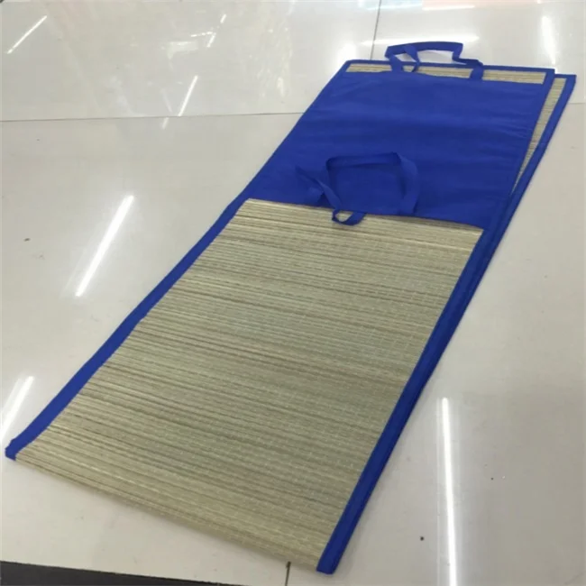Assorted colors seagrass beach mat folding wicker yoga mat high quality safety straw picnic mat made in Vietnam