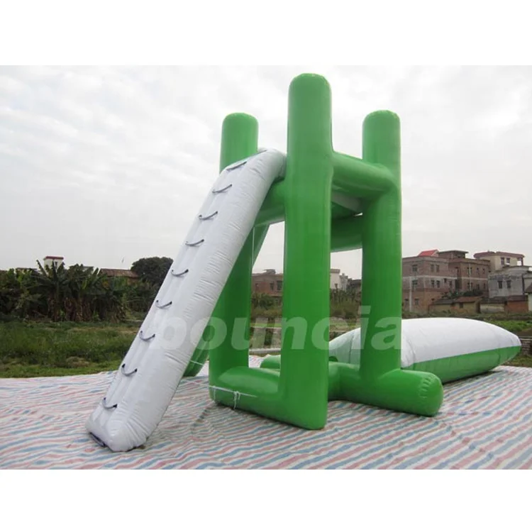 3.7m High Inflatable Water Jumping Tower With Water Blob