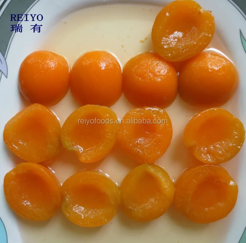 
half cut apricot halves in syrup 