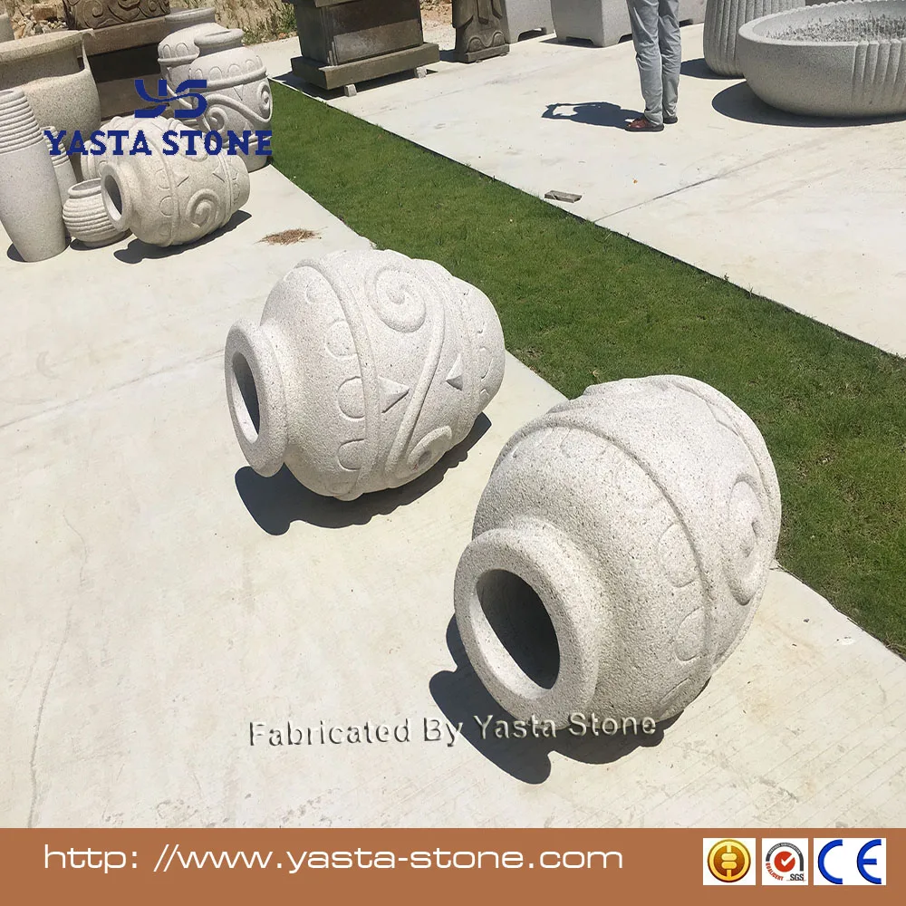 Цветочный горшок из натурального камня для сада