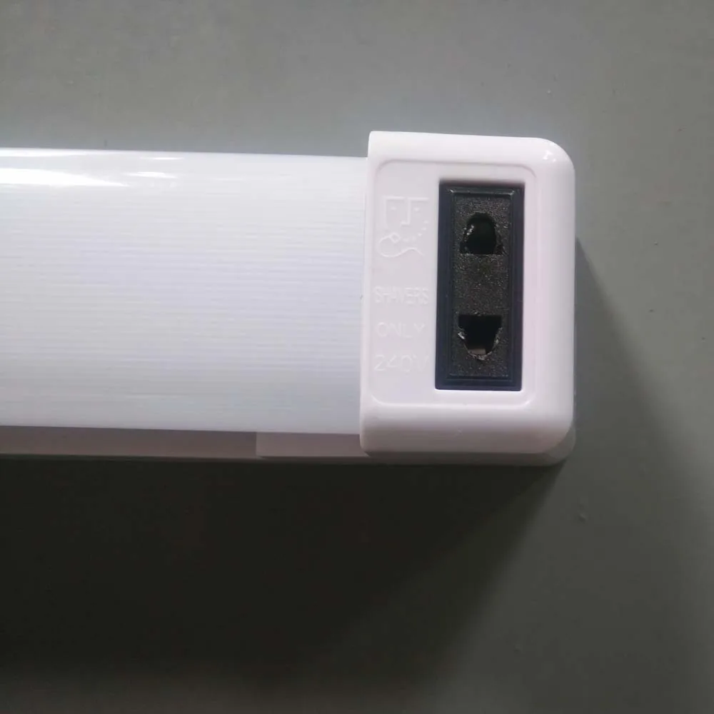 Horizon 300mm long 5W LED Mirror Light for Bathroom Shaver Light with White Shaver socket