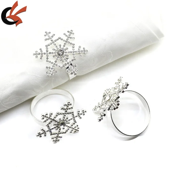 Christmas Snowflake Napkin Ring with Crystal Rhinestone for Weddings Parties Hotels Restaurants Kitchen Table Decor