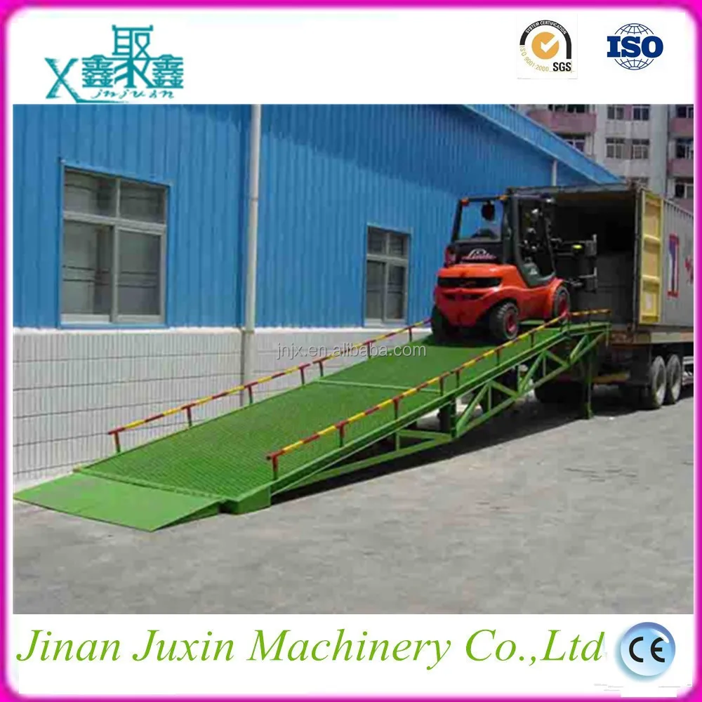 CE mobile heavy duty docking platform with hydraulic jacks