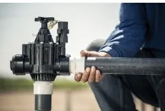 Соленоидный клапан капельного орошения с катушкой для фиксации воды