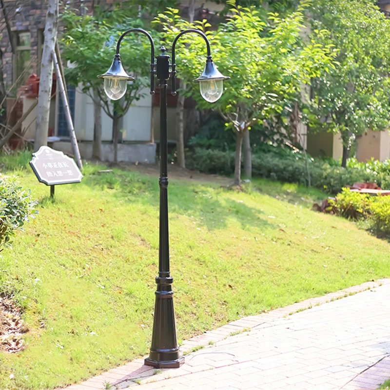 2019 New product outdoor IP65 waterproof solar powered 4W led garden light