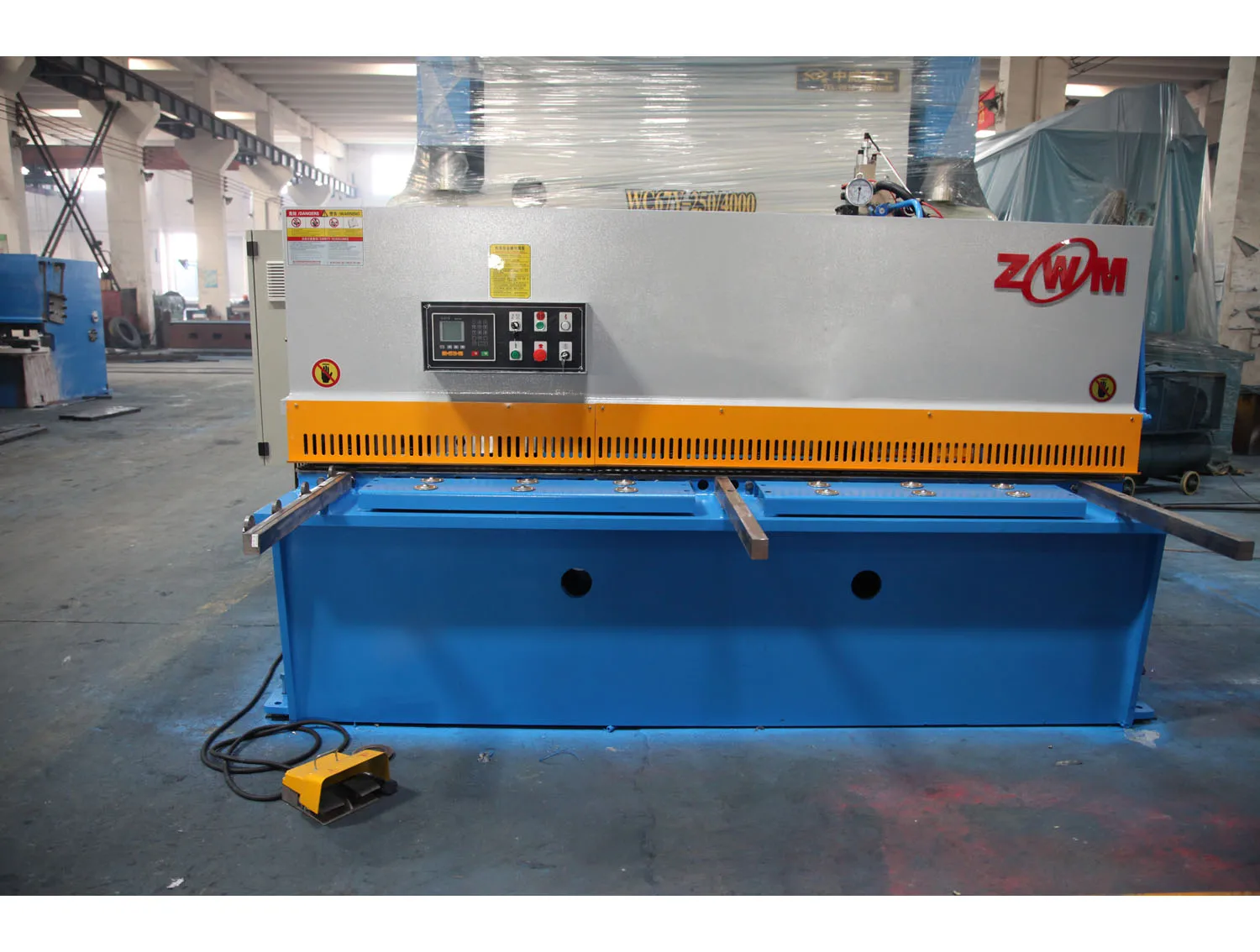  QC12y/K Series 8X3200 цифровая Nc Гидравлическая Машина Для Резки