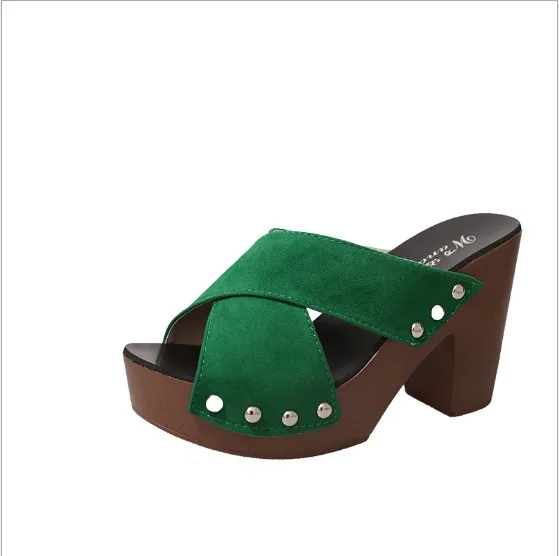 up-0109C Summer rivet cross strap thick heel platform shoes ladies high heel sandals for woman