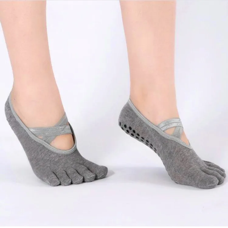 
Women Yoga Ballet Socks Anti-slip Five Fingers Backless Silicone 5 Toes Pilates Socks Gym Fitness Sports Cotton Socks 