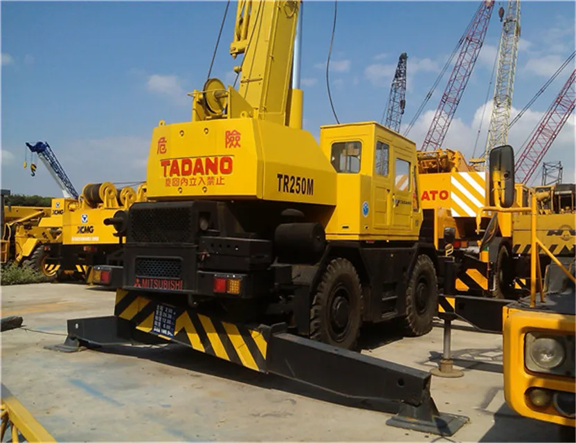 
Top quality Used Tadano 25 ton overhead crane ,low price TR250M rough terrain crane truck crane in china for sale 