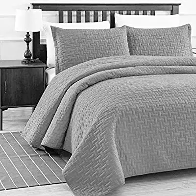 Wholesale Light Weight King Size Quilting Quilt Printed 100% Cotton Filling Grey Geometric Patterns Customized Bedspread