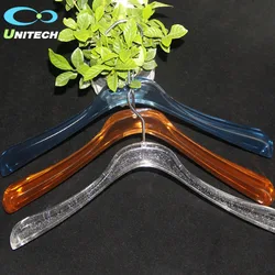 Shenzhen wholesale hotel plastic clear garment cloth hanger rack acrylic clothes hangers for coat