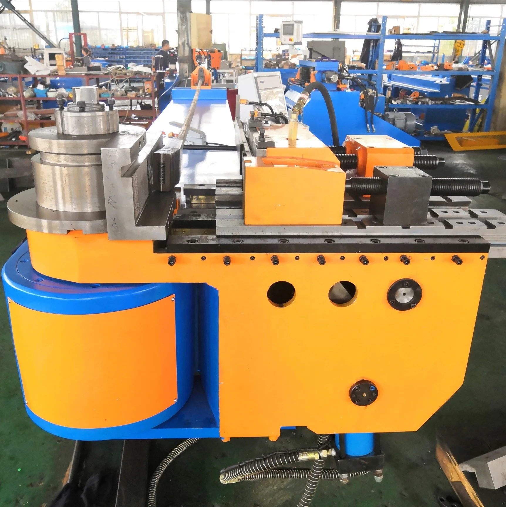 Гидравлический гибочный станок для труб 3D DW114CNC2A1S профилей с ЧПУ