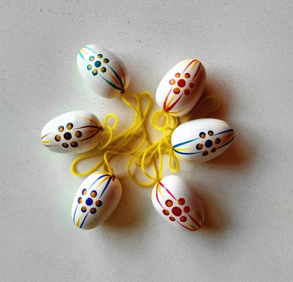 wooden hanging Easter eggs for home decoration