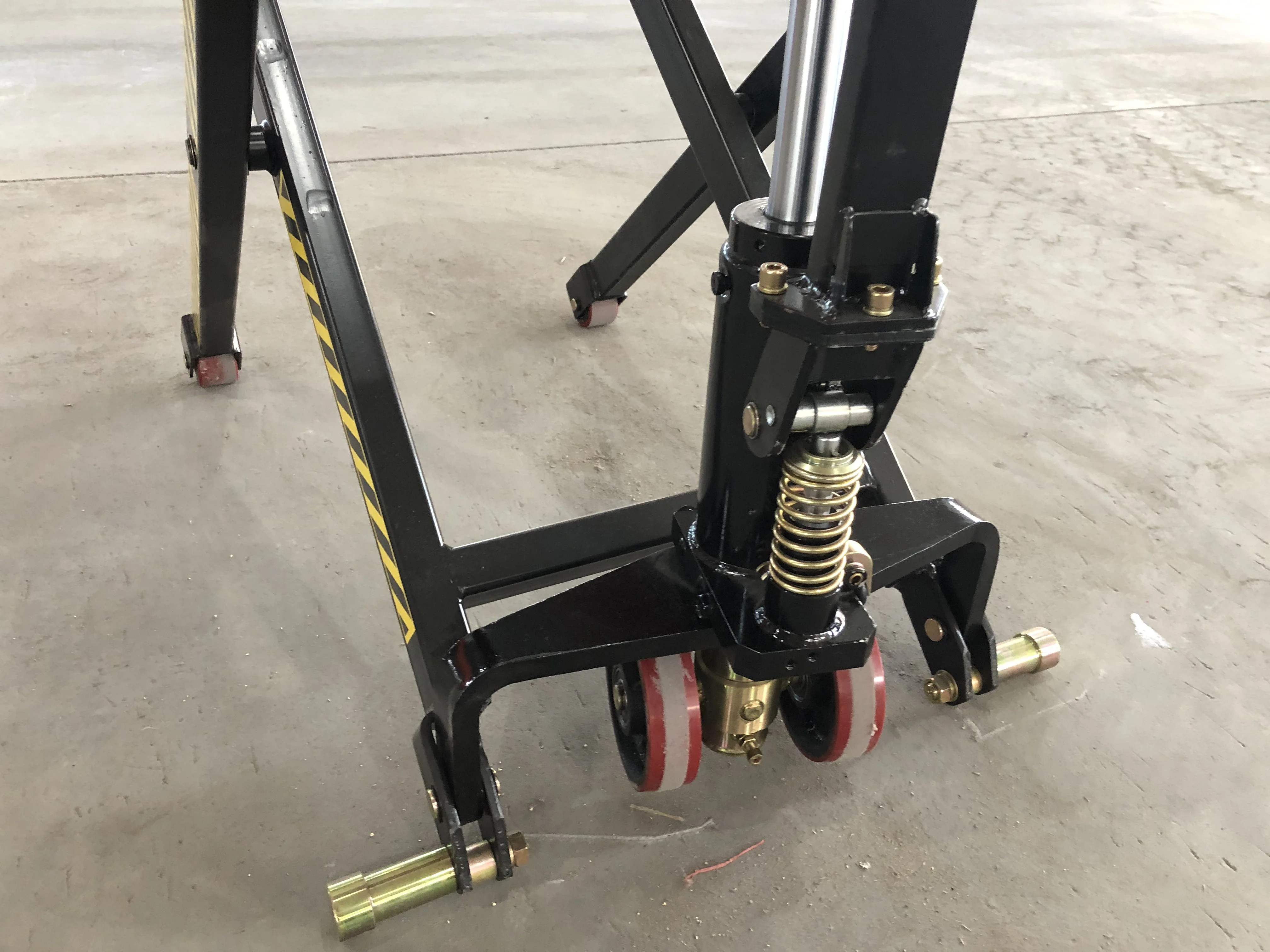 REDDOT high quality 1t 1.5t hydraulic scissor manual high lift pallet truck