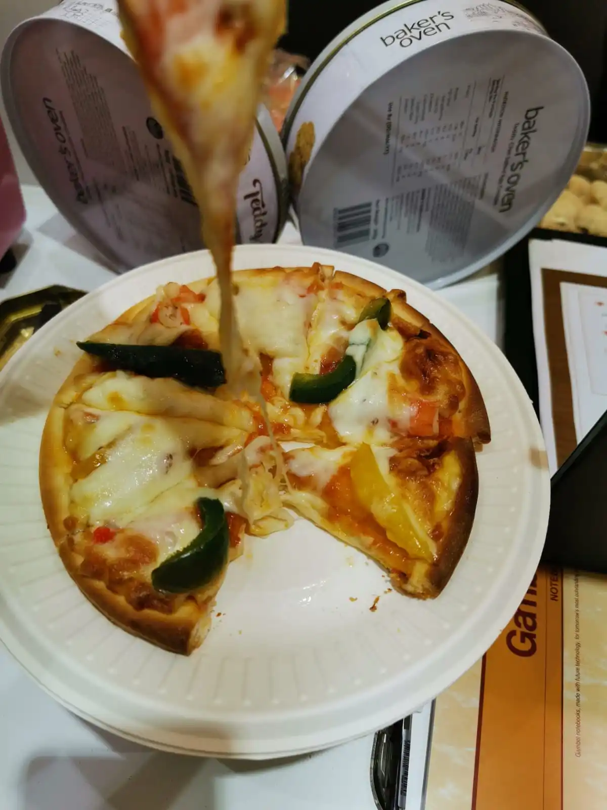 
Baked Snack 24 Pcs x 1 Ctn Wholesale Packing Blended Taste Mushroom Spinach Round Frozen Cheese Pizza In Box Packaging 