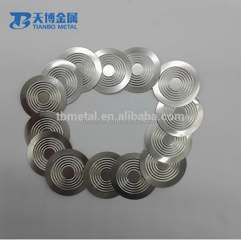 Tantalum metal diaphragm for diaphragm pressure gauges and pressure sensors