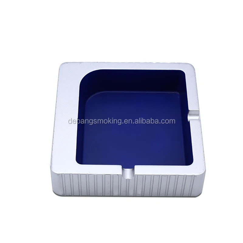 Zinc alloy ashtray for car/office /bar from manufacturer