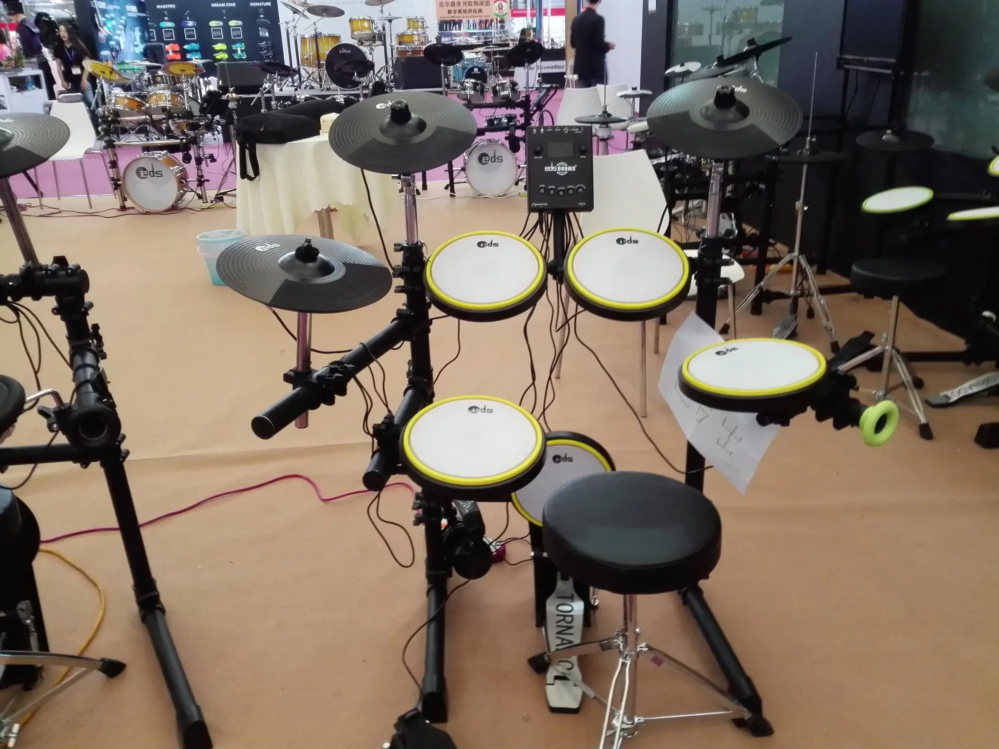 
Hot Sale Plastic Acoustic Drum Set Electronic Drum Kit 