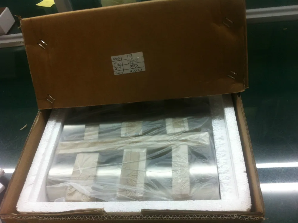 Продам мощный неодимовый магнит Ndfeb N35 N42, сцепление ~110кг.