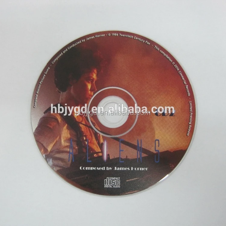 Воспроизведение и печать музыкальных аудиокомпакт-дисков