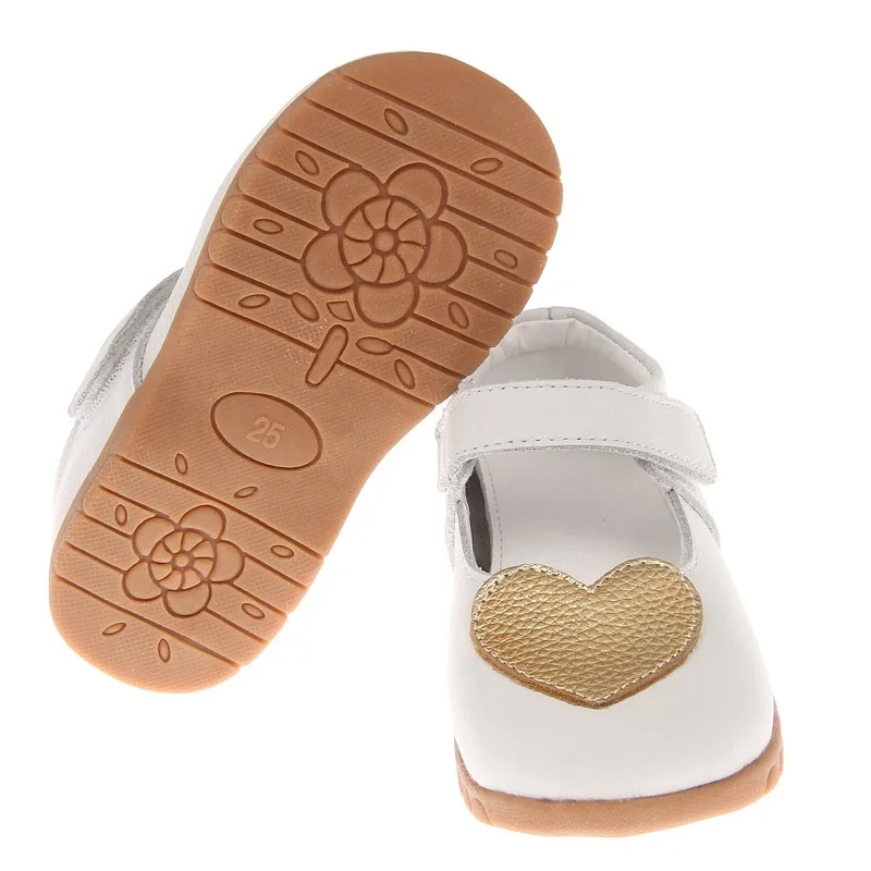 Adorable Girls sweet heart shape white mary jane shoes