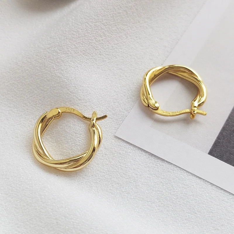 
E1179 Minimalist European Fashion Jewellery 18K Gold Twisted Circle Hoop Earrings Silver 925 Earrings Women 