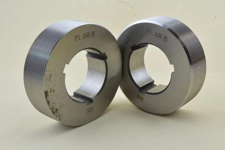Thread-Through Roller Dies Pitch 1.0P Cylindrical Thread Rolling Die for Machine Screws