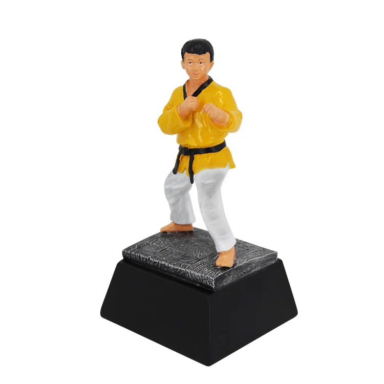 Cheap Wholesale Plastic Taekwondo Trophy Cup Kickboxing Trophies