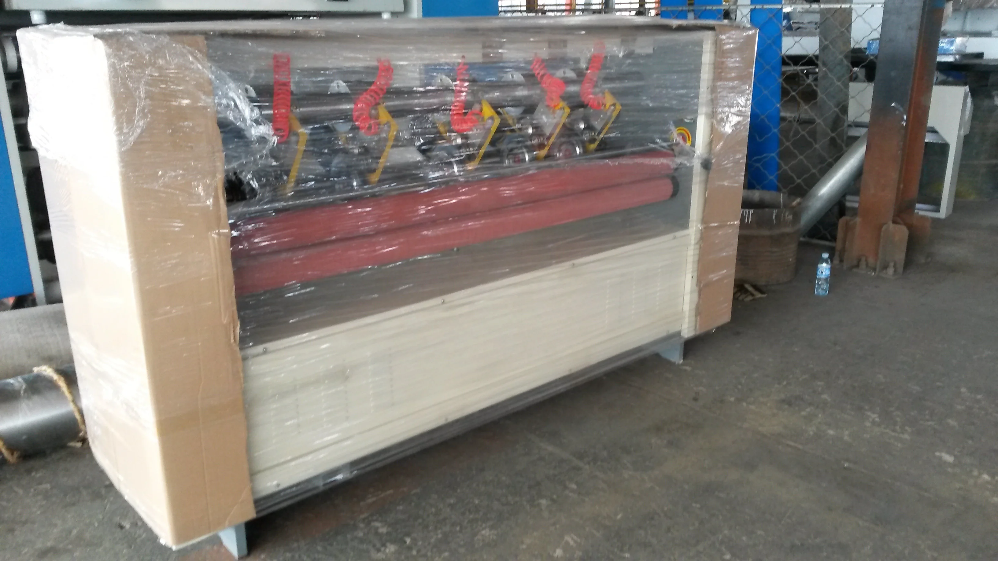 thin blade slitter scorer machine